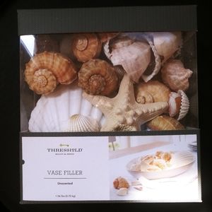 Shells (vase filler box) threshold NWT